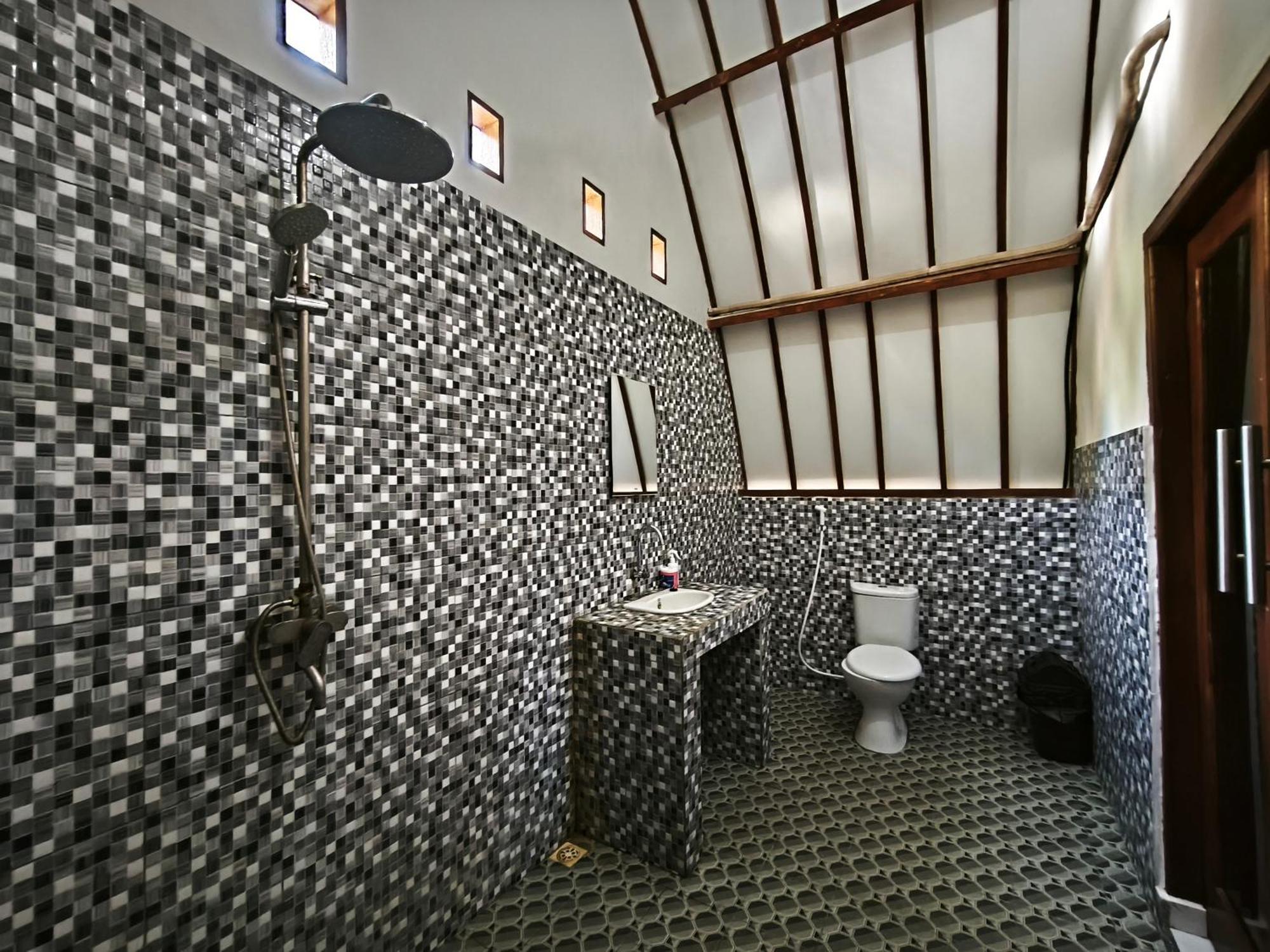 Matahari Bungalow 3 Νησιά Γκίλι Εξωτερικό φωτογραφία